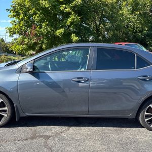 صورة 4 لـ 2017 Toyota COROLLA SE