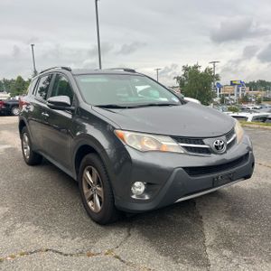 2015 Toyota RAV4 XLE 照片 12