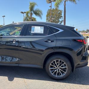 LEXUS NX 350H PREMIUM - 6