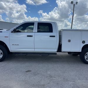 2022 RAM 2500 TRADESMAN — фото 4