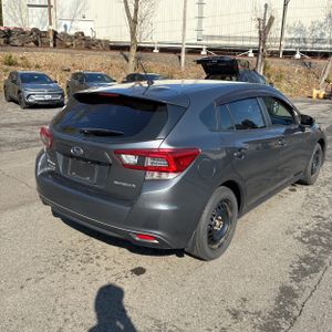 SUBARU IMPREZA BASE - 8