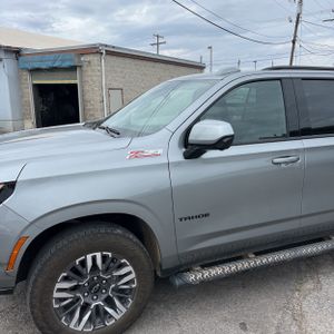 2025 Chevrolet TAHOE Z71 照片 2
