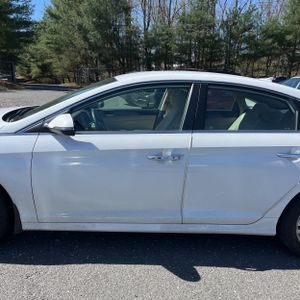 HYUNDAI SONATA SEL - 4