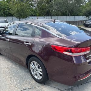 صورة 6 لـ 2016 KIA OPTIMA LX