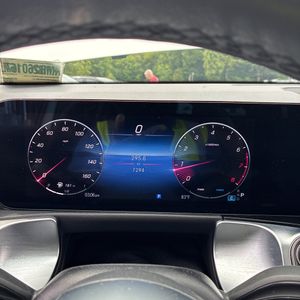 2026 Mercedes-BENZ GLB — миниатюра 40