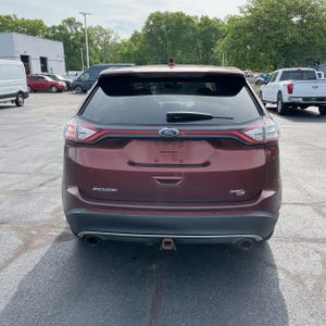 FORD EDGE SEL - 7