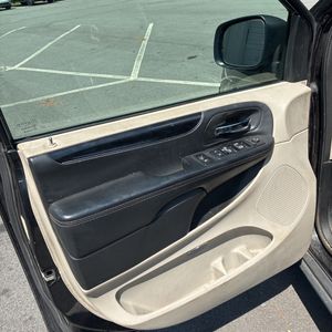 2017 Dodge GRAND CARAVAN SXT — миниатюра 58