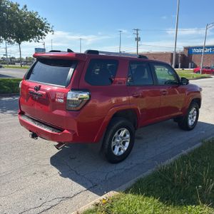 TOYOTA 4RUNNER - 8