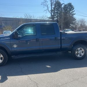 FORD F-250 XLT - 4