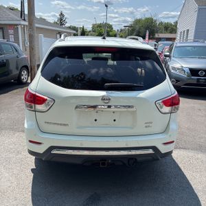 2015 Nissan PATHFINDER SL — фото 7