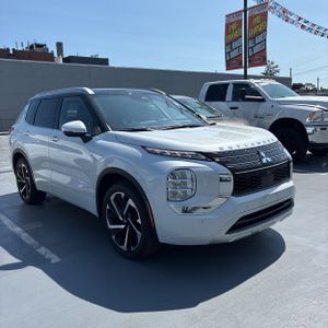 2024 Mitsubishi OUTLANDER SEL 缩略图 12