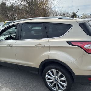 FORD ESCAPE TITANIUM - 6