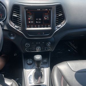 صورة مصغرة 38 لـ 2022 JEEP CHEROKEE TRAILHAWK