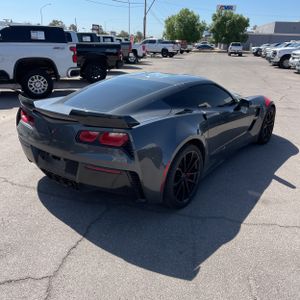 صورة 7 لـ 2017 Chevrolet CORVETTE GRAND SPORT