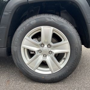 صورة مصغرة 18 لـ 2022 JEEP COMPASS LATITUDE