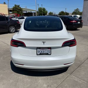 TESLA MODEL 3 BASE - 7