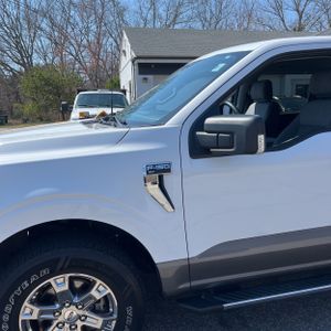 FORD F-150 XLT - 2