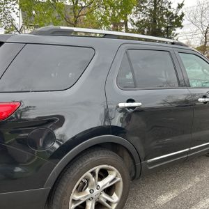 FORD EXPLORER LIMITED - 9