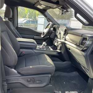 2023 FORD F-150 XLT 缩略图 32