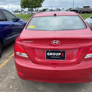 HYUNDAI ACCENT SE - 5