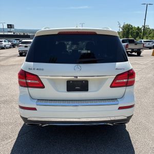 MERCEDES-BENZ GLS - 7