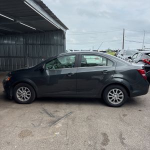 CHEVROLET SONIC LT AUTO - 3