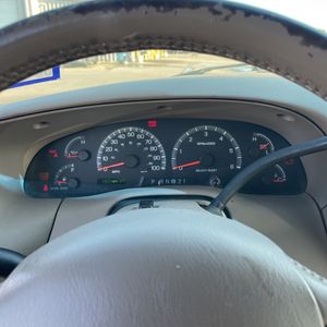 صورة 37 لـ 2001 FORD F-150 XLT