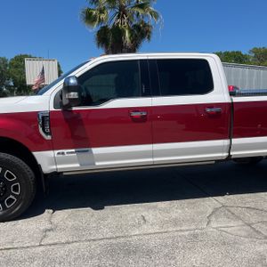 FORD F-350 SUPER DUTY PLATINUM - 4