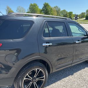 FORD EXPLORER SPORT - 9