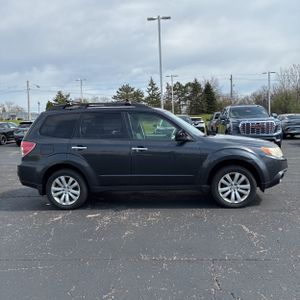 SUBARU FORESTER 2.5X LIMITED - 10