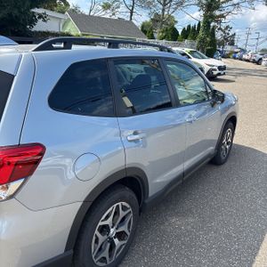 صورة 9 لـ 2023 Subaru FORESTER PREMIUM