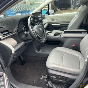 2024 Toyota SIENNA XLE 8-PASSENGER 照片 32