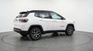 صورة 7 لـ 2025 JEEP COMPASS LIMITED