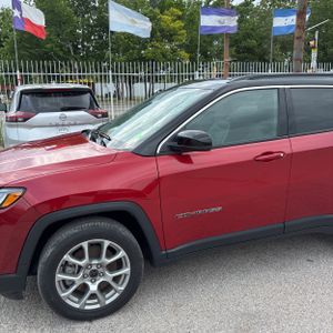 JEEP COMPASS LIMITED 4X4 - 2