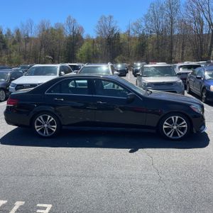 MERCEDES-BENZ E-CLASS - 10