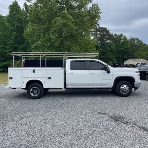 CHEVROLET SILVERADO - 10