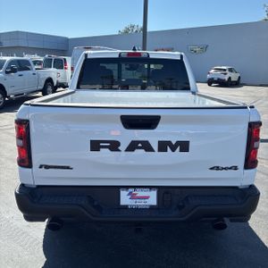 صورة 7 لـ 2026 RAM 1500 REBEL
