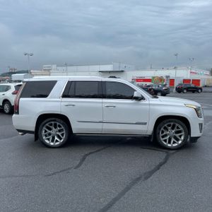 2019 Cadillac ESCALADE PLATINUM photo 10