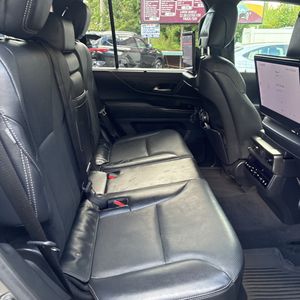 2023 Lexus LX 600 LUXURY thumbnail 31