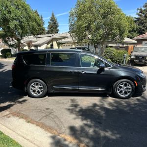 2018 Chrysler PACIFICA LIMITED — фото 10