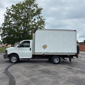 صورة 3 لـ 2012 Chevrolet EXPRESS 3500