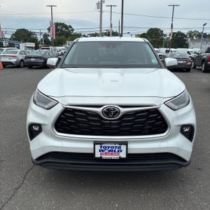 2023 Toyota HIGHLANDER LE thumbnail 14