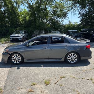 2010 Toyota COROLLA S — фото 3