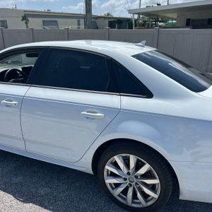 AUDI A4 2.0T ULTRA PREMIUM - 6