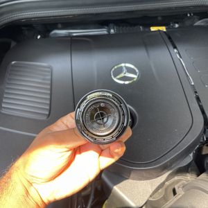 2025 Mercedes-BENZ GLE — миниатюра 47