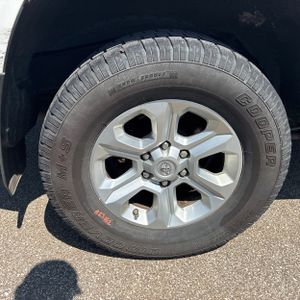 صورة مصغرة 19 لـ 2018 Toyota 4RUNNER SR5 PREMIUM