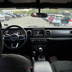 2018 JEEP WRANGLER UNLIMITED SAHARA 照片 36