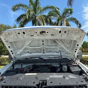 صورة 34 لـ 2010 Chevrolet SILVERADO 2500HD WORK TRUCK