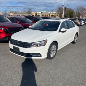 VOLKSWAGEN PASSAT 2.0T SE - 1