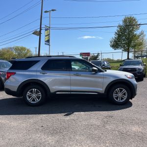 FORD EXPLORER XLT - 10